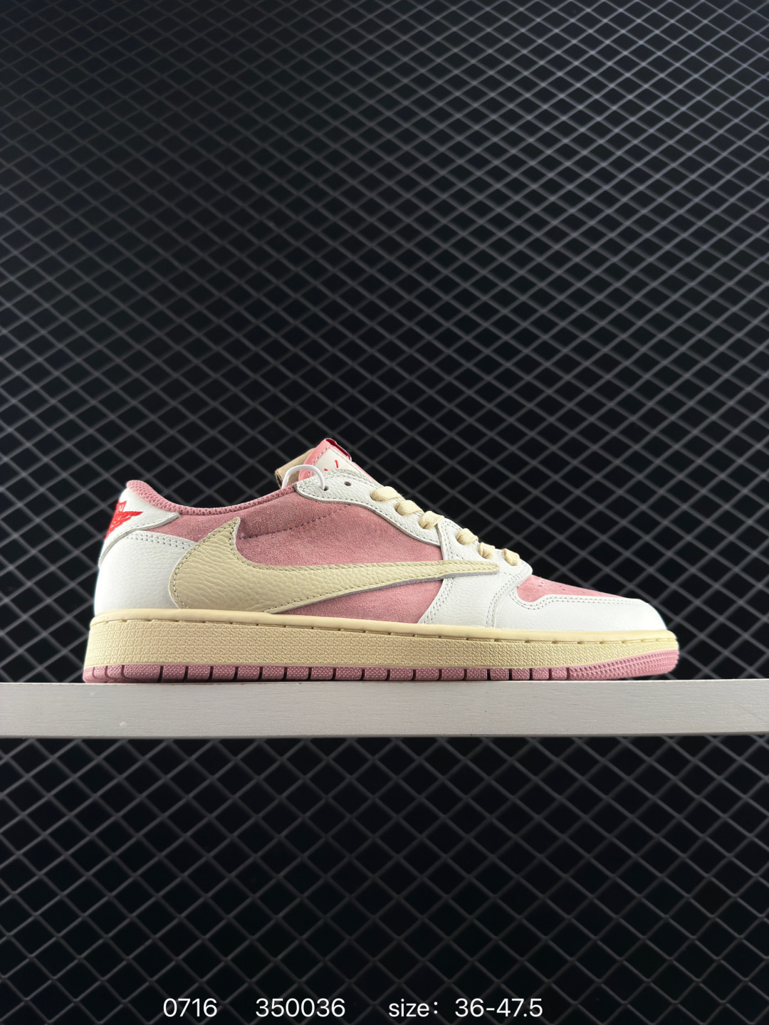 Travis Scott x Air Jordan 1 ” Reverse Mocha “